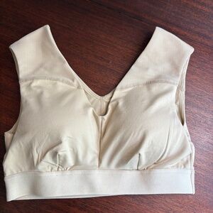 NWOT Tommy Copper shoulder Support Bra,Medium